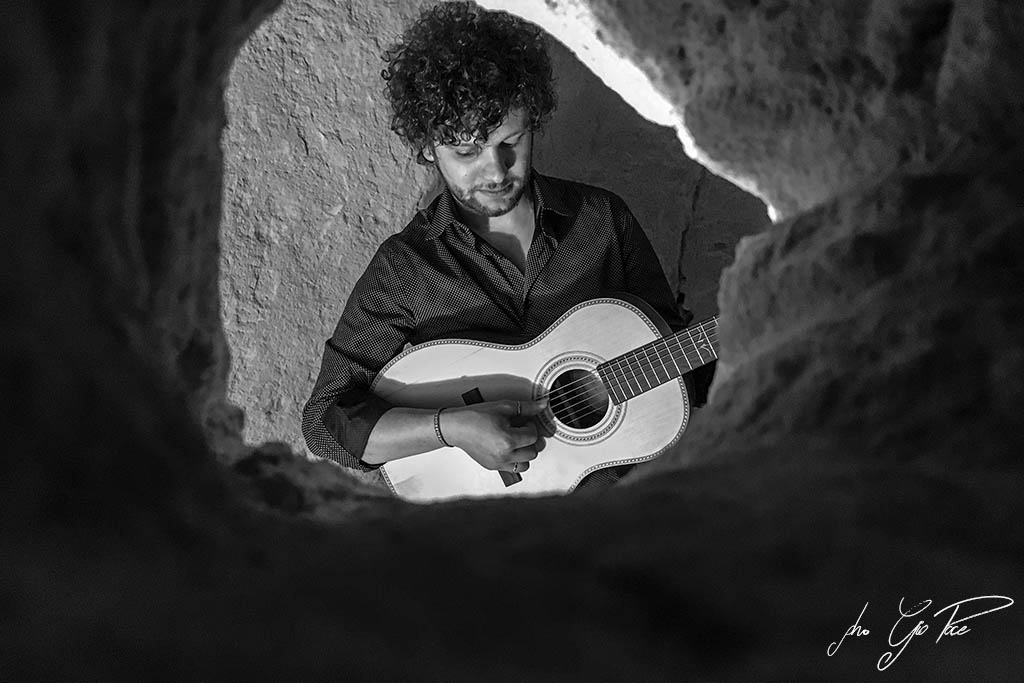 placeholder image-sq